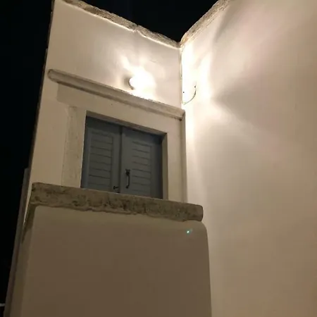 Traditional House - Apeiranthos Naxos * Aperathos