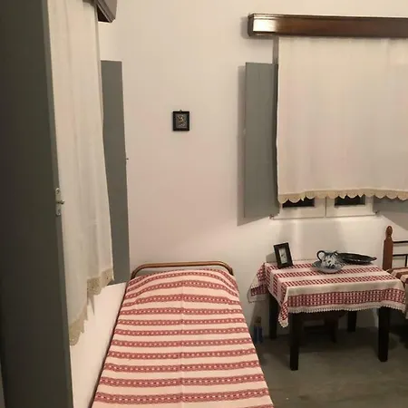 Apartment Traditional House - Apeiranthos Naxos Aperathos