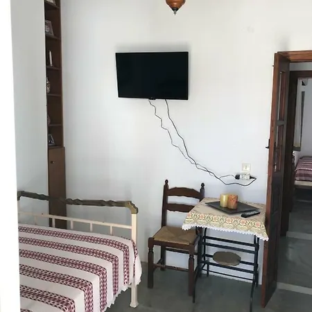 Apartment Traditional House - Apeiranthos Naxos Aperathos