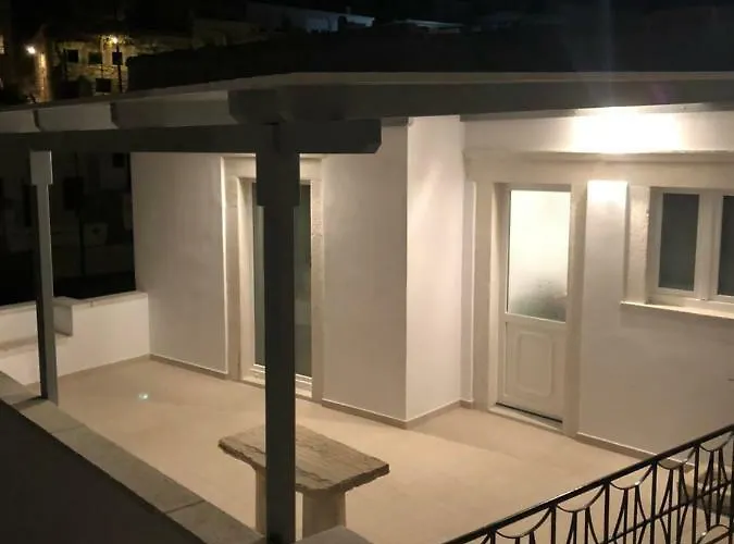 Traditional House - Apeiranthos Naxos Apérathos